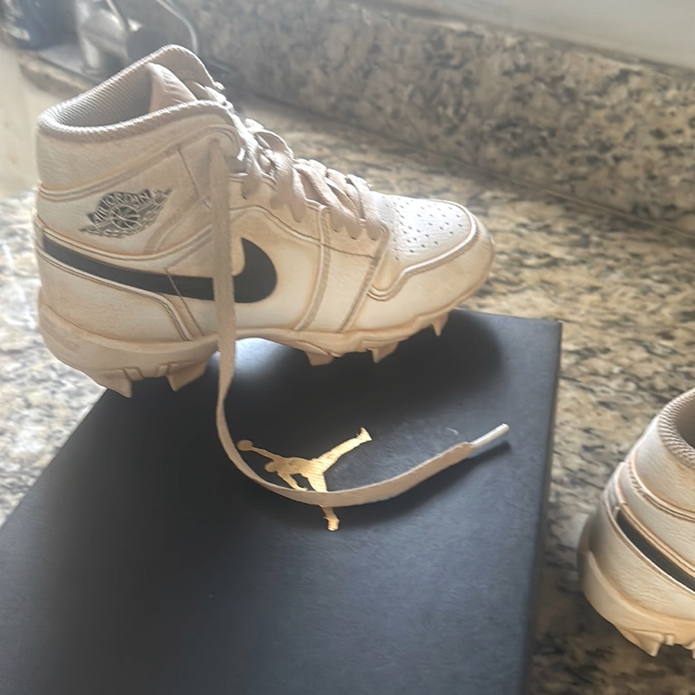 Nike kids cleats